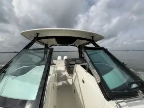 Thumbnail von Boston Whaler 330 Vantage