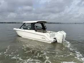 Thumbnail von Boston Whaler 330 Vantage