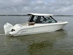 Thumbnail von Boston Whaler 330 Vantage