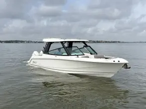 Thumbnail von Boston Whaler 330 Vantage