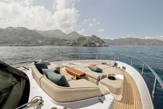Thumbnail von Azimut 60