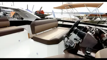 Thumbnail von Galeon 470 SKY