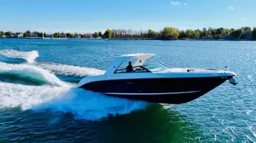 Thumbnail von Sea Ray SLX 400