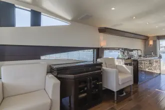 Thumbnail von Marquis 720 Flybridge