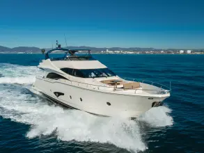 Thumbnail von Marquis 720 Flybridge