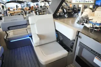 Thumbnail von Harris Crowne 250
