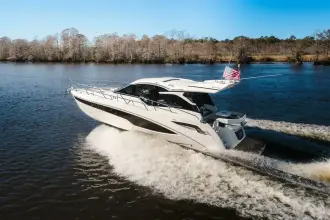 Thumbnail von Galeon 425 HTS