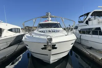 Thumbnail von Cruisers Yachts 48 Cantius