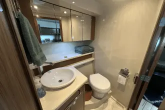 Thumbnail von Cruisers Yachts 48 Cantius