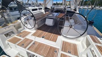 Thumbnail von Bénéteau Oceanis 41