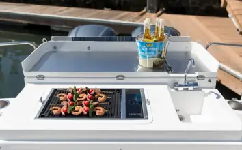 Thumbnail von Cutwater Boats C-32 C