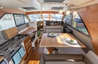 Thumbnail von Cutwater Boats C-32 C
