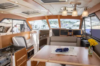 Thumbnail von Cutwater Boats 32 CB