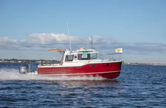 Thumbnail von Ranger Tugs R-23
