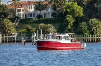 Thumbnail von Ranger Tugs R-23