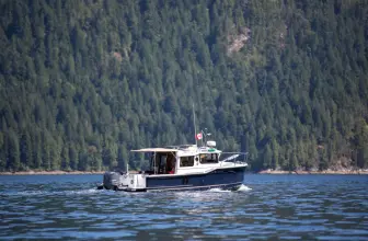 Thumbnail von Ranger Tugs R-27