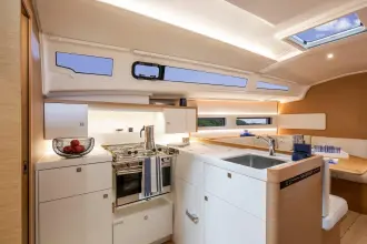Thumbnail von Jeanneau Sun Odyssey 415 Your Name Here