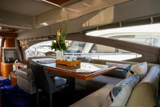Thumbnail von Azimut 70 9451007