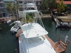 Thumbnail von Hatteras 64 Convertible