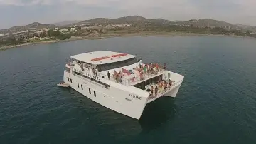 Thumbnail von Custom Catamaran SALONE