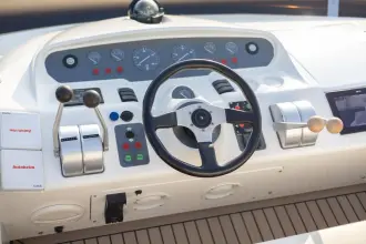 Thumbnail von Princess 60 Flybridge