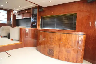 Thumbnail von Fairline Squadron 74 YINWA