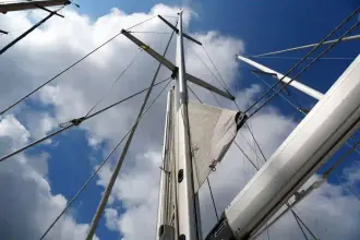 Thumbnail von Hallberg-Rassy 37