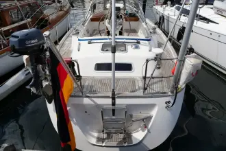 Thumbnail von Hallberg-Rassy 37