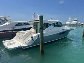 Tiara Yachts 44 Coupe B.u.B.