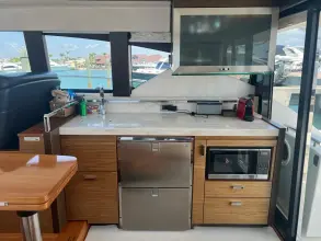 Thumbnail von Tiara Yachts 44 Coupe B.u.B.