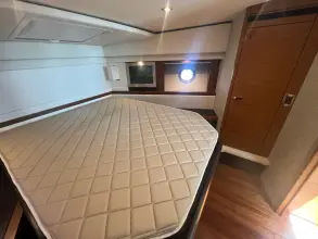 Thumbnail von Tiara Yachts 44 Coupe B.u.B.