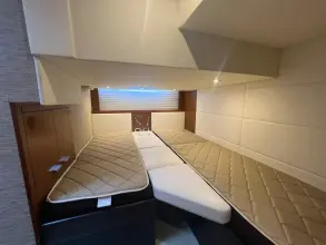 Thumbnail von Tiara Yachts 44 Coupe B.u.B.