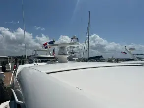 Thumbnail von Tiara Yachts 44 Coupe B.u.B.