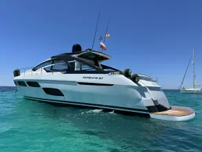 Pershing 5X