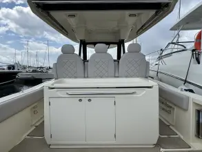 Thumbnail von Chris-Craft 34 Catalina