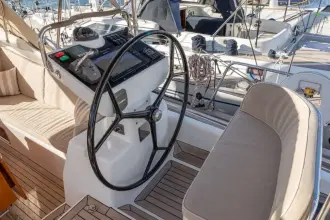 Thumbnail von Discovery 58 LUNA OF SARK