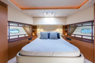 Thumbnail von Ferretti Yachts 731