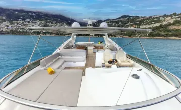 Thumbnail von Sunseeker 90 Yacht SUNSEEKER YACHT 90