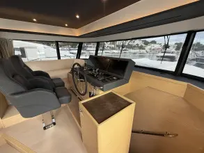 Thumbnail von Beneteau Grand Trawler  62