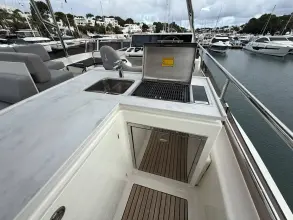 Thumbnail von Beneteau Grand Trawler  62
