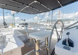 Thumbnail von Sunreef Yachts 60 MISSION