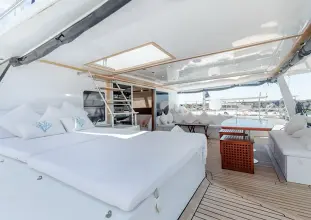Thumbnail von Sunreef Yachts 60 MISSION
