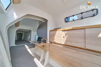 Thumbnail von Van Der Valk 40