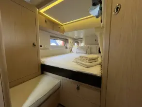 Thumbnail von Beneteau Oceanis Yacht 62.