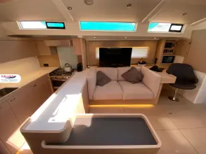 Thumbnail von Beneteau Oceanis 60
