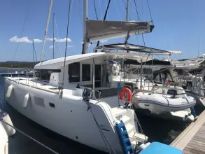 Lagoon 39