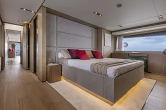 Thumbnail von Ferretti Yachts 1000 FERRETTI YACHTS 1000