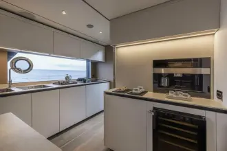 Thumbnail von Ferretti Yachts 1000 EPIC