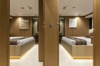 Thumbnail von Ferretti Yachts 1000 EPIC