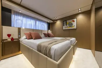 Thumbnail von Ferretti Yachts 1000 EPIC